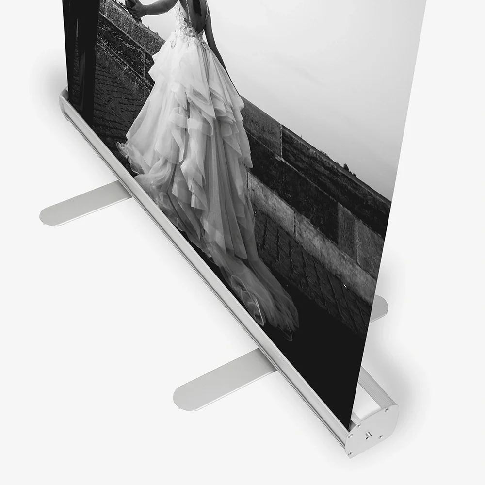 Economy_retractable_banner2